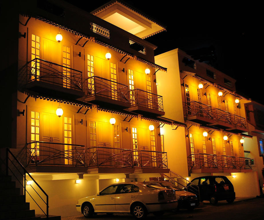 Garden Manor Hotel Ooty Exterior photo