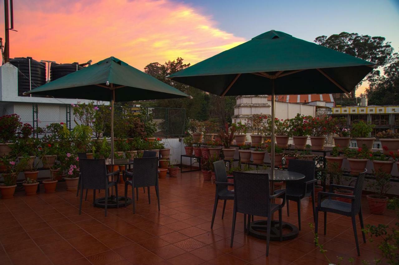 Garden Manor Hotel Ooty Exterior photo