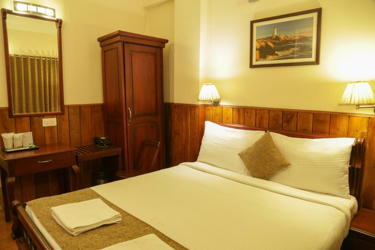 Garden Manor Hotel Ooty Exterior photo